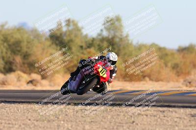 media/Dec-07-2024-CVMA (Sat) [[21c5f1ef85]]/Race 11-Amateur Supersport Open/